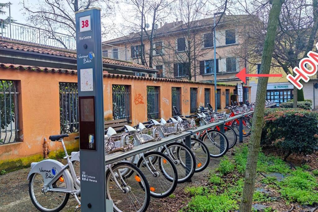 Apartamento Casa Romeo Vinitaly - Free Parking - Wifi Verona Exterior foto